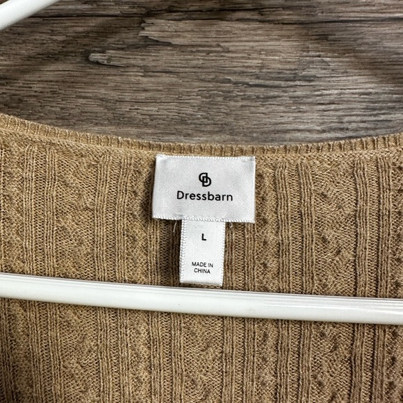 Dress Barn Tan V-Neck Sweater with Cable Knit Design - Picture 5 of 5